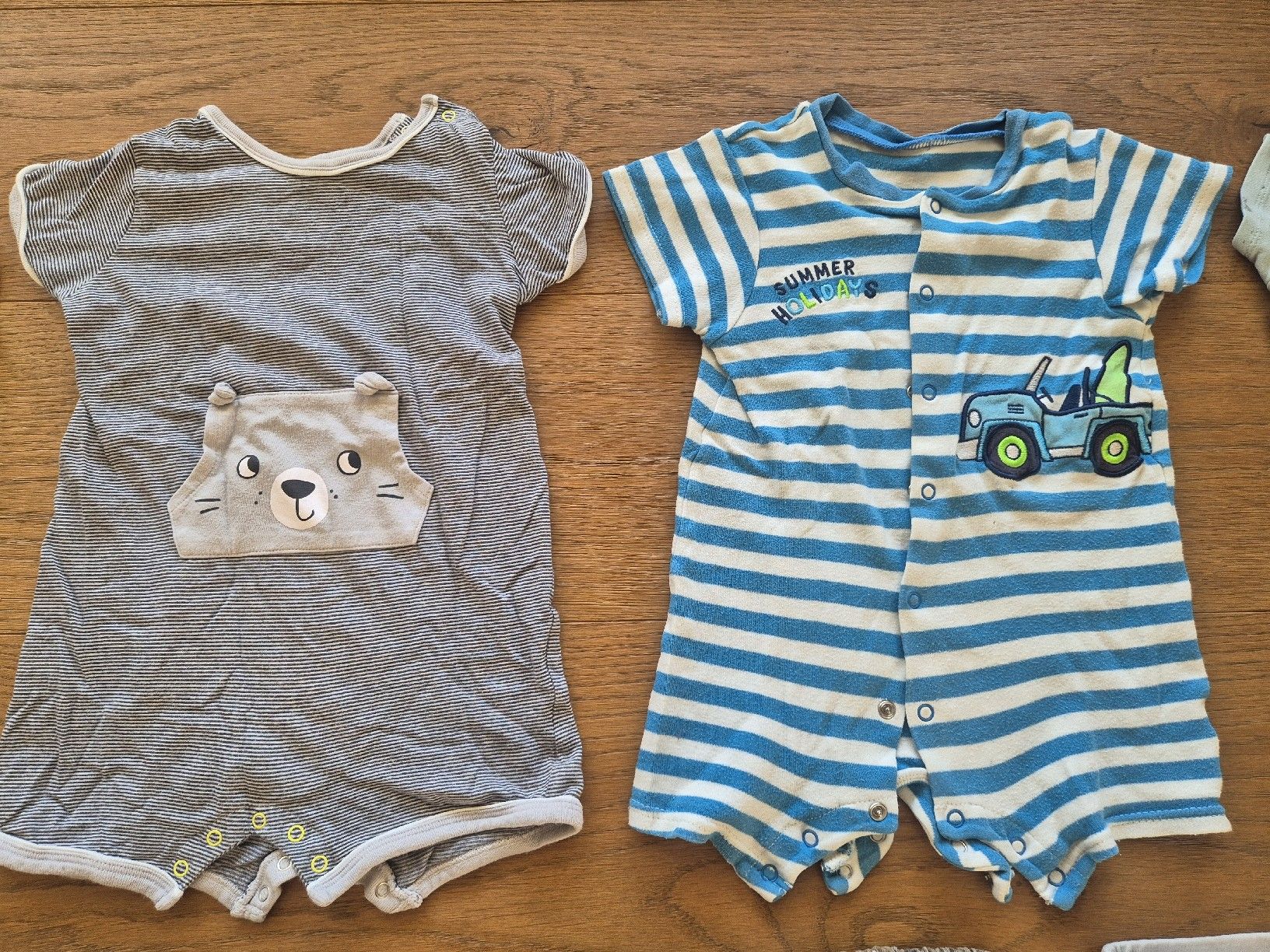 Lotti & Set di vestiti: Kleiderpaket Grösse 86 – Usato da Kollbrunn venduto da guernsey11 4