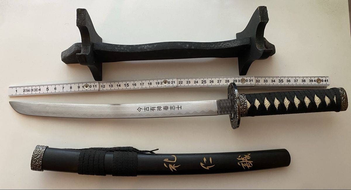 Altre raccolte & rarità: Samurai Dolch Deko mit Ständer ungeschliffen – Nuovo (secondo la descrizione) da Allschwil venduto da Deal_Tiger99 5