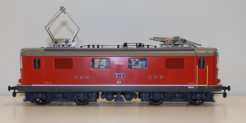 Modelleisenbahnen: HAG 222.01 / Re 4/4 I Serie 2 – Gebraucht aus Meilen von alazan