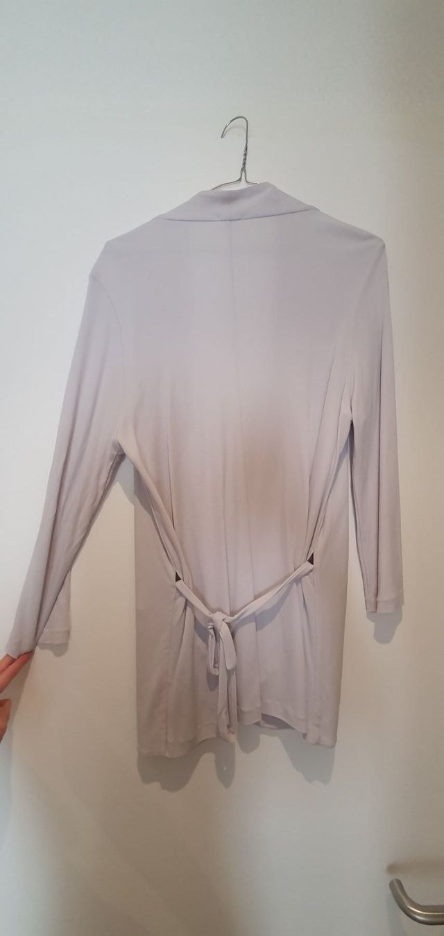 Giacche: Filippa K Kaftan – Usato da Zürich venduto da Annacw 3