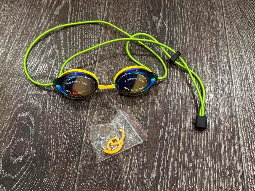 Occhiali & Lenti: 3x Galvanisierte Schwimmbrille - Lunettes natation – Nuovo e nell'imballaggio originale da Bremblens venduto da SHOPSPORT 1