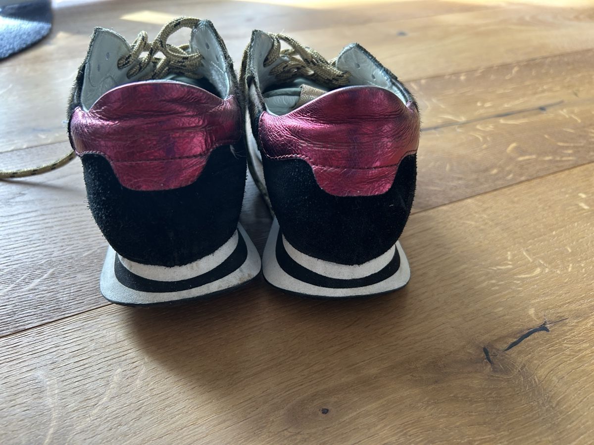 Damenschuhe: Philippe Model Sneaker Gr. 36, Olivgrün – Gebraucht aus Hausen am Albis von Speedfritz123 2