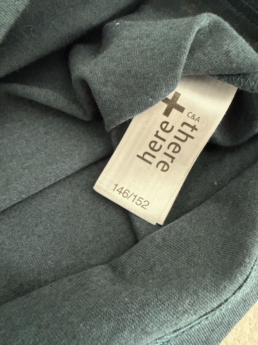 C&A Pullover & Sweatshirts: Pullover „C&A“ Gr.146/152. Brief 3.00 Fr. – Gebraucht aus Waltenschwil von lina-04 3
