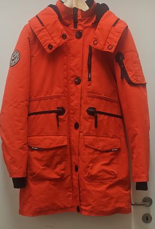 Winter Skijacke orange, wasserfest, abnehmbare Kapuze