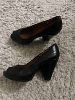 Schwarze Leder Pumps