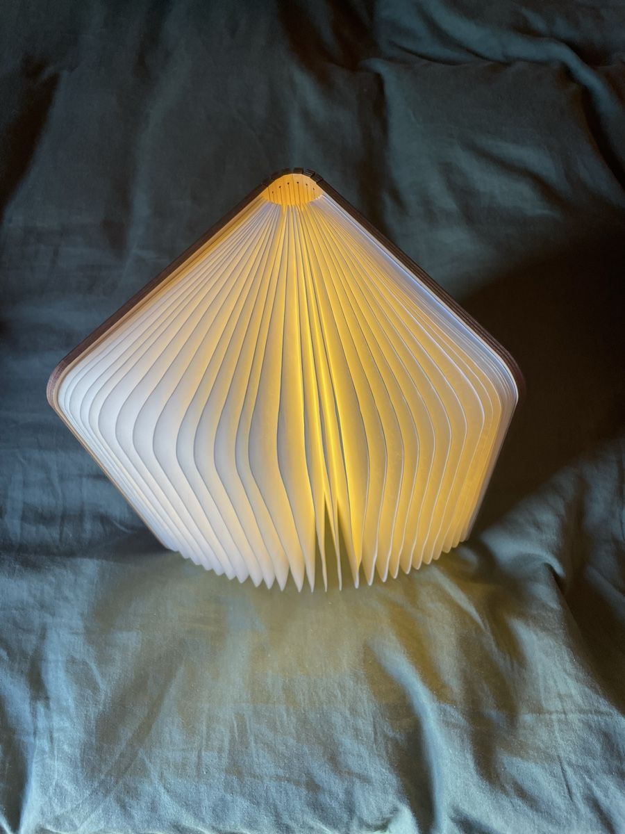 Lampen: lampe livre – Neu und originalverpackt aus Martigny-Croix von lem7