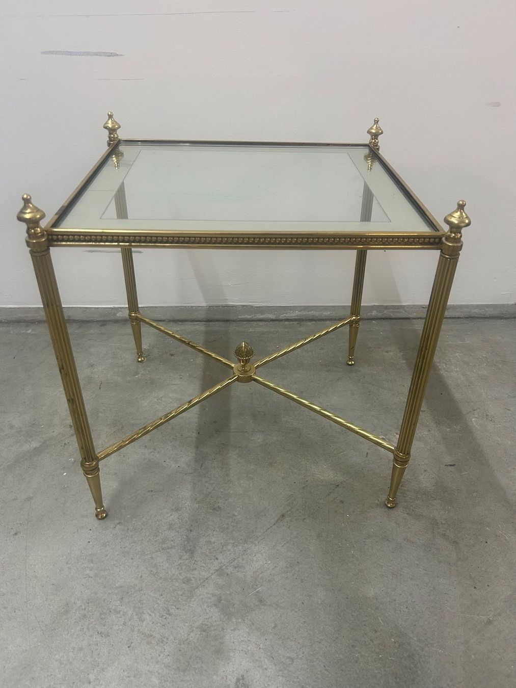 Tische: Salontisch Mid-Century-Design Messing Glasplatte – Gebraucht aus Zürich von Levelart