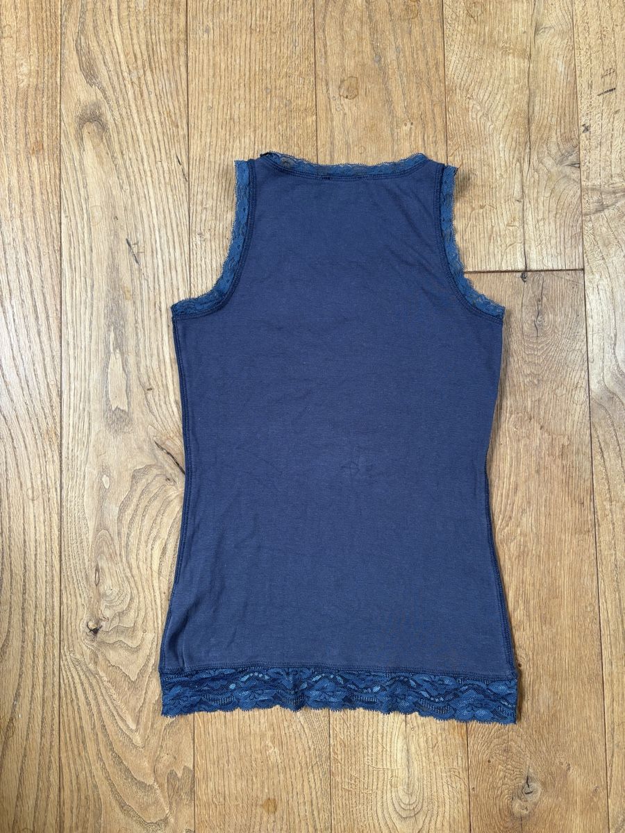 Tops: Charles Vögele Tanktop Spitze Grösse 152 – Gebraucht aus Frauenfeld von lin_77m9 1