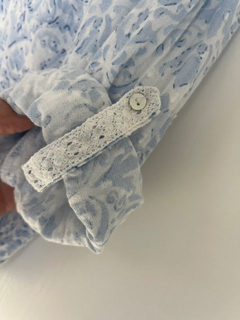 Anouk Blusen: Anouk Marée Bluse Gr. M blau/weiss – Gebraucht aus Aesch ZH von niro007 2