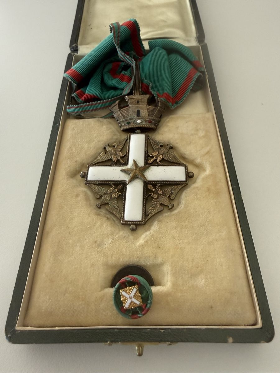 Alle Dekorationen: Médaille italienne – Gebraucht aus Thonex von Dashan 2