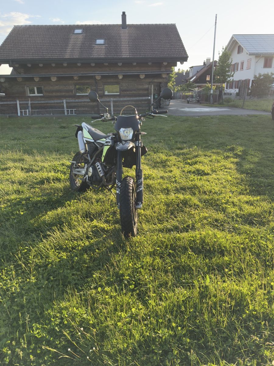 Fantic Route: Fantic XMF 125 Motarrad – D'occasion à Schwarzhäusern par nik_xf9j 3