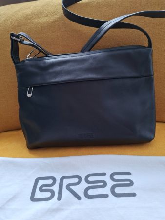 Sac en bandoulière cuir noir femme BREE excellent état