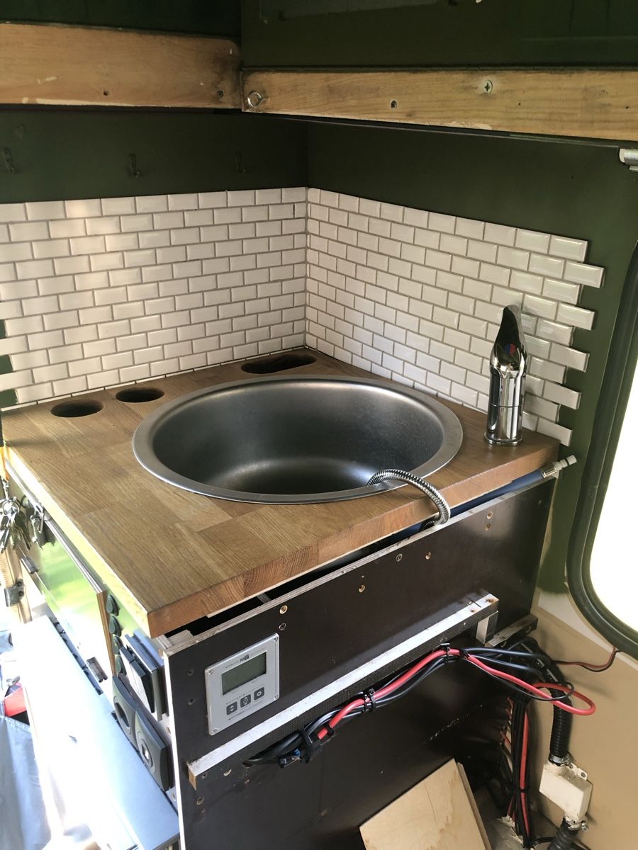 Mobilhome: Wohnkabine mit Hubdach Hardshell Pop-Top + doppelboden – Gebraucht aus Münchenstein von linoge 4