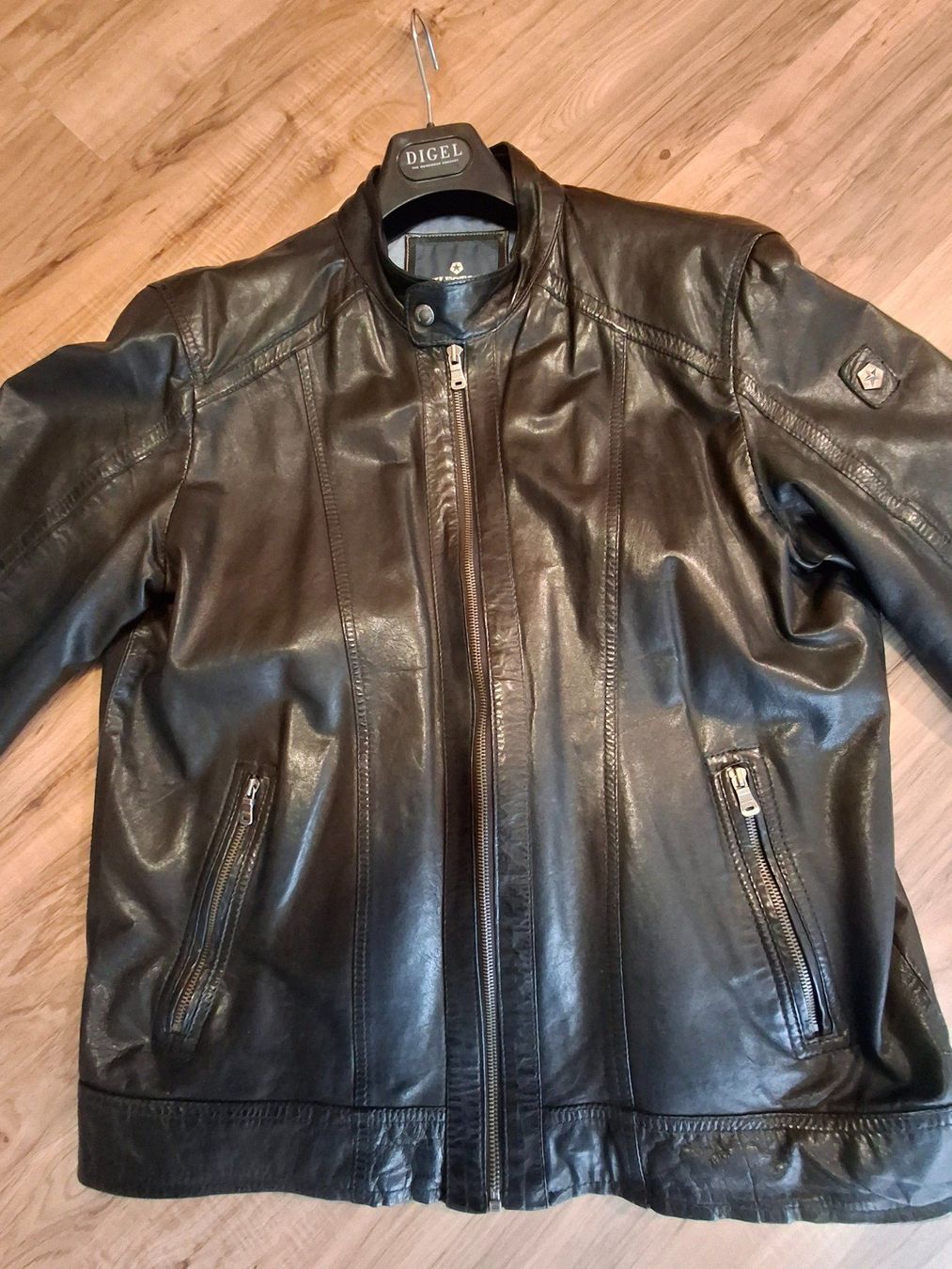 Giacche: Lederjacke Herren schwarz Grösse L – Usato da Ormalingen venduto da zizi60
