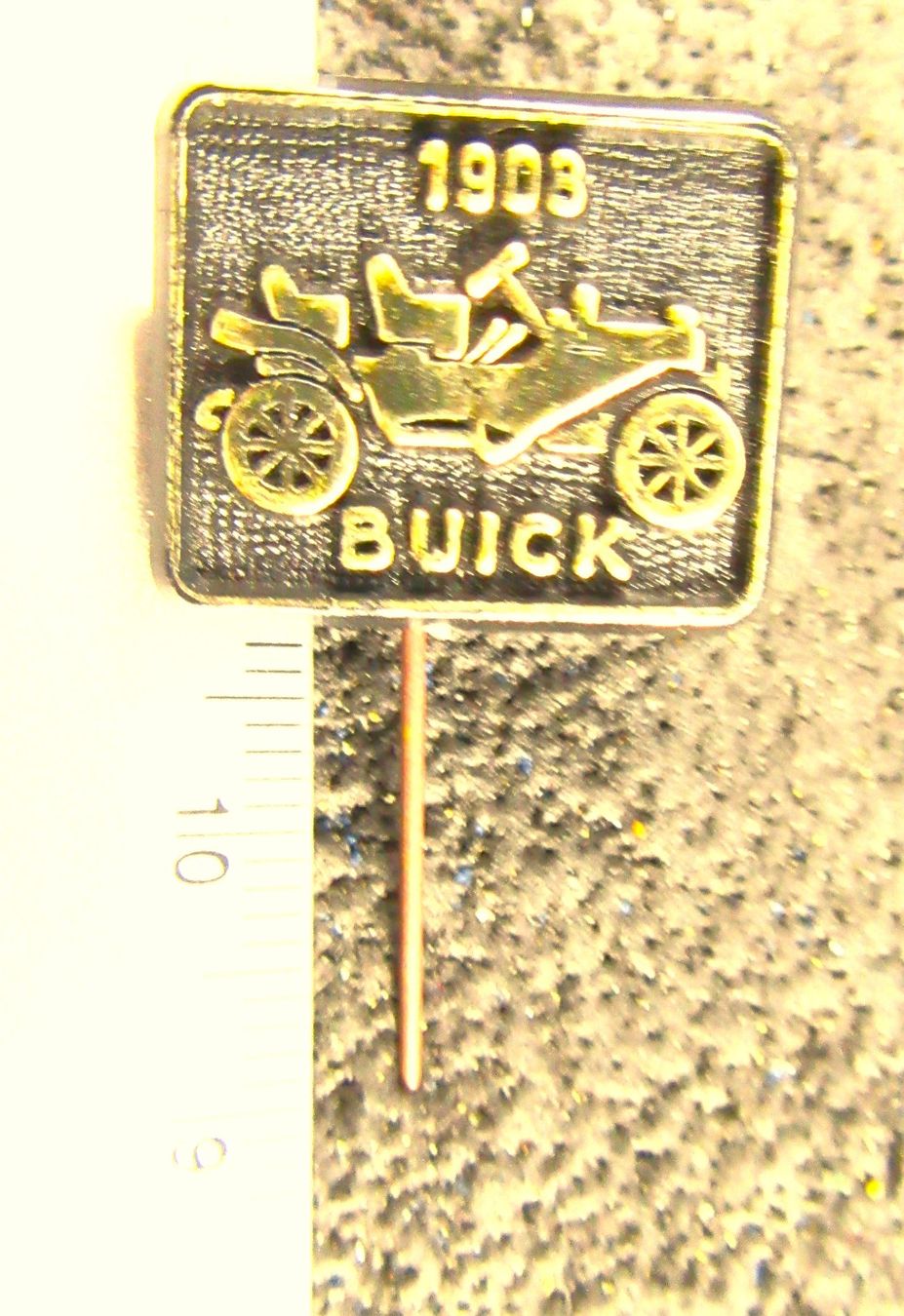 Buick Placchette & Badge: BUICK 1908 AUTO ABZEICHEN ANSTECKNADEL OLDTIMER VINTAGE OLDI – Usato da Ettingen venduto da Hausi4711 1