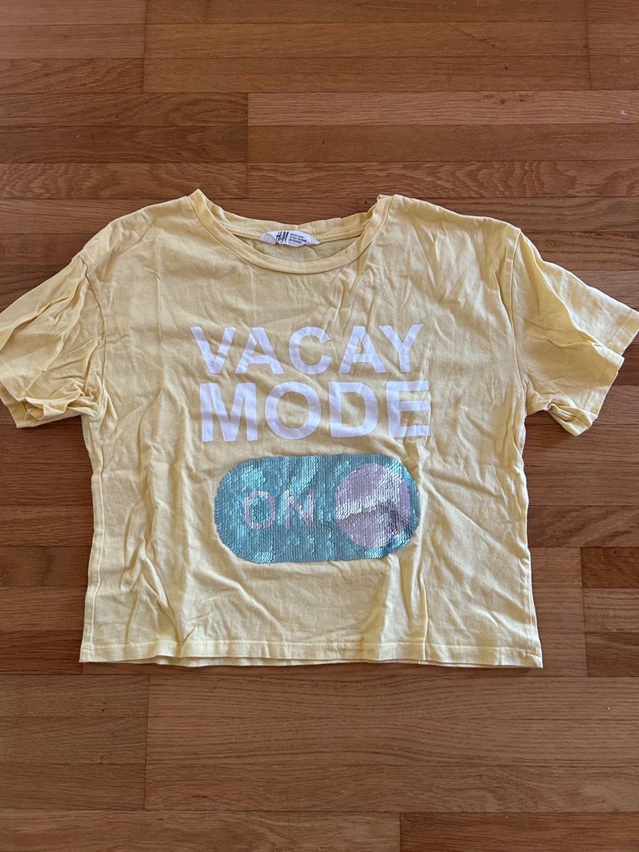 Blouses, T-shirts & Tops: T-Shirt Gr.170 – D'occasion à Meggen par mavmav