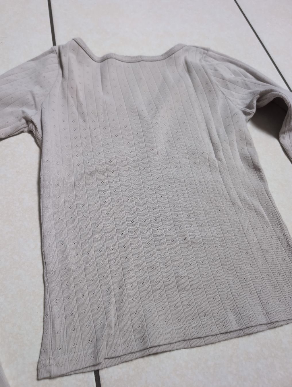 Brandy Melville T-shirt: Maglietta manica lunga Brandy Melville – Usato da S. Pietro venduto da van_2826 2