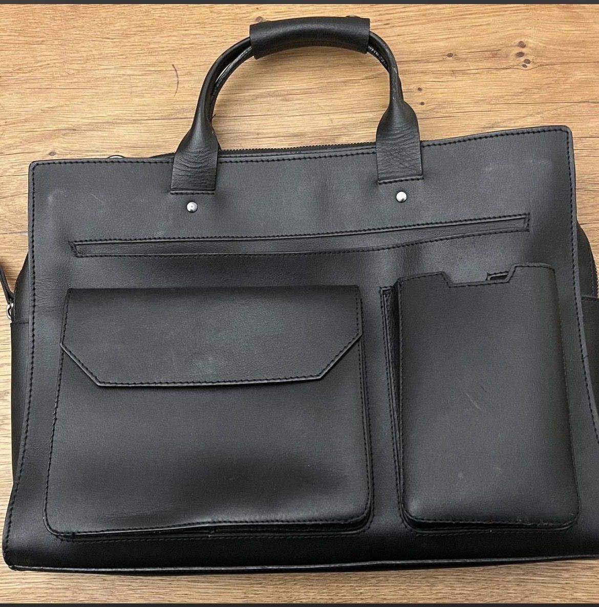 Valigie & Borse: Ledertasche schwarz – Usato da Uetendorf venduto da derbaer200 1