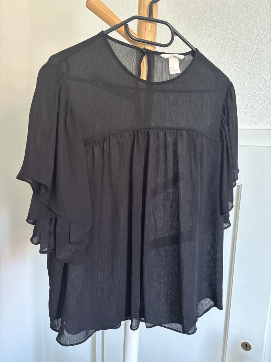 H&M Camicette: schöne Bluse H&M – Nuovo (secondo la descrizione) da Wädenswil venduto da S.ke 1