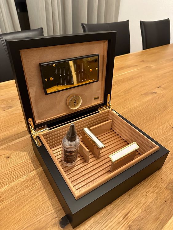 Adorini Torino Deluxe Humidor Kaufen auf Ricardo