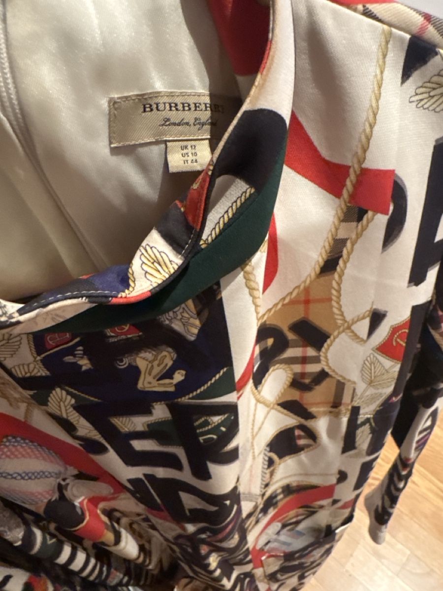 Burberry Vestiti: Burberry Kleid – Usato da Zürich venduto da mir_7mpq 1