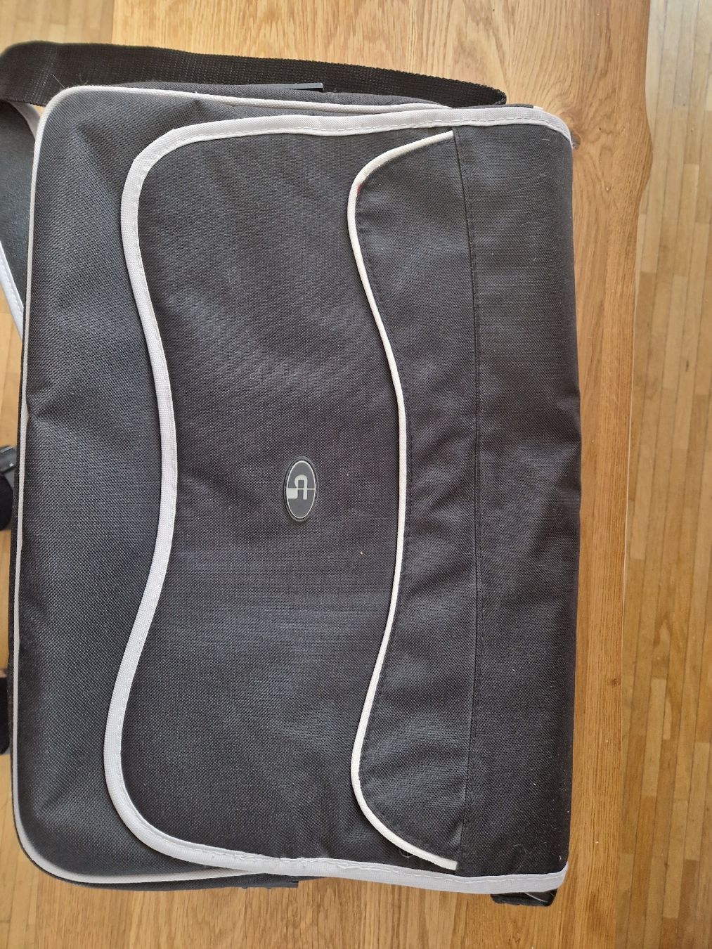 Borse: Laptoptasche – Usato da Winterthur venduto da jessy.j3012