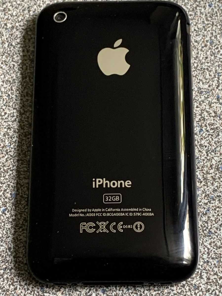 Apple Handys / Smartphones: Apple iPhone 3 Black 32GB – Gebraucht aus Wangen b. Olten von Finolino28 2