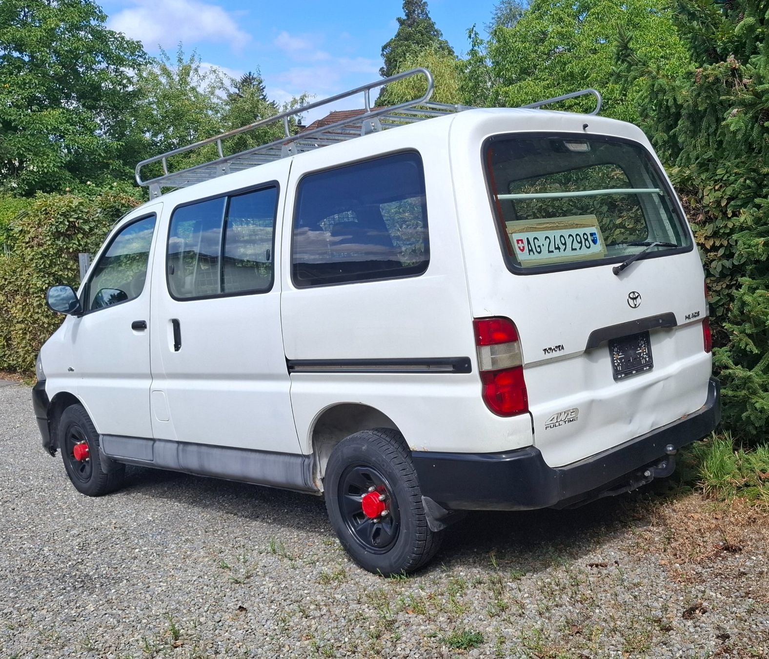 Toyota Autos: Toyota Hiace D-4D 4WD – Gebraucht aus Seengen von uluru23 1