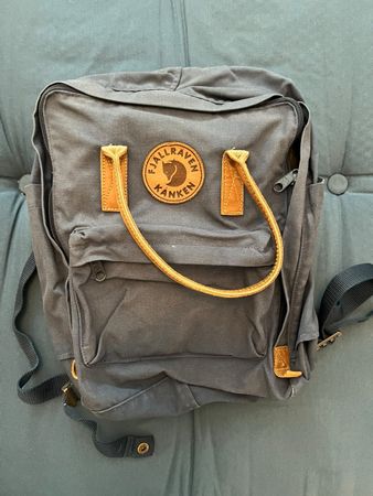 Fjallraven Kanken Rucksack grau Guter Zustand