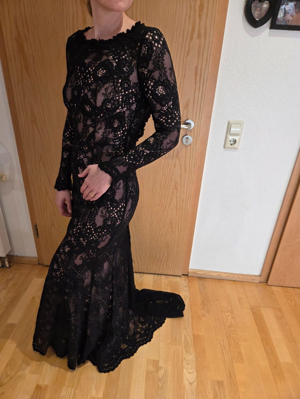 Vestiti: Abendkleid Handgeschneidert Gr 36 – Usato da Basel venduto da olivier84 4