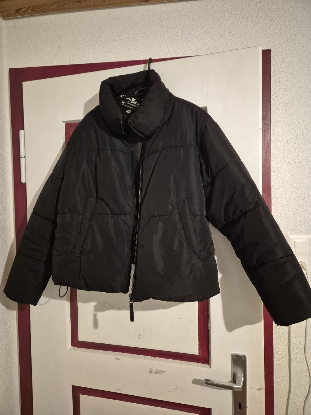 C&A Giacche: Steppjacke C&A Clockhouse Schwarz Groesse 42  – Usato da Balterswil venduto da bischoftanja