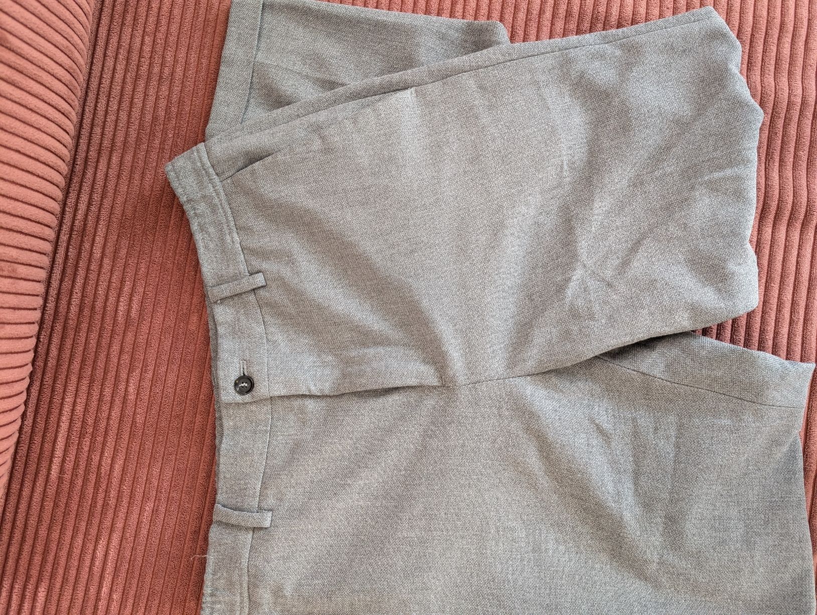 Zara Pantaloni: Stoffhose Zara Size M / 31 – Usato da Zürich venduto da StoC 1