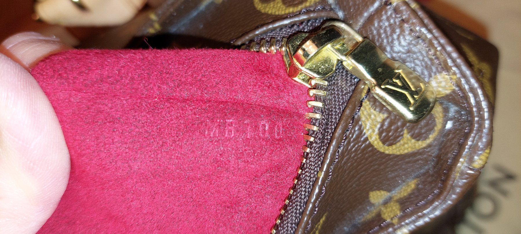 Borse: Original Louis Vuitton Multipli Cité GM Canvas – Usato da Davos-Platz venduto da Davos.65 8