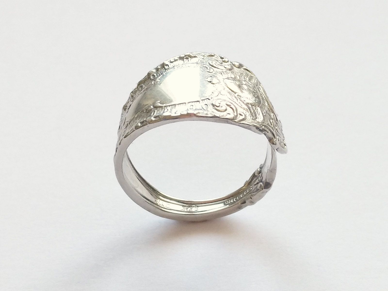 Ringe: Offener Silberring im Jugendstil mit Engel Motiv – Neu und originalverpackt aus Meilen von Byrd-bijoux 3