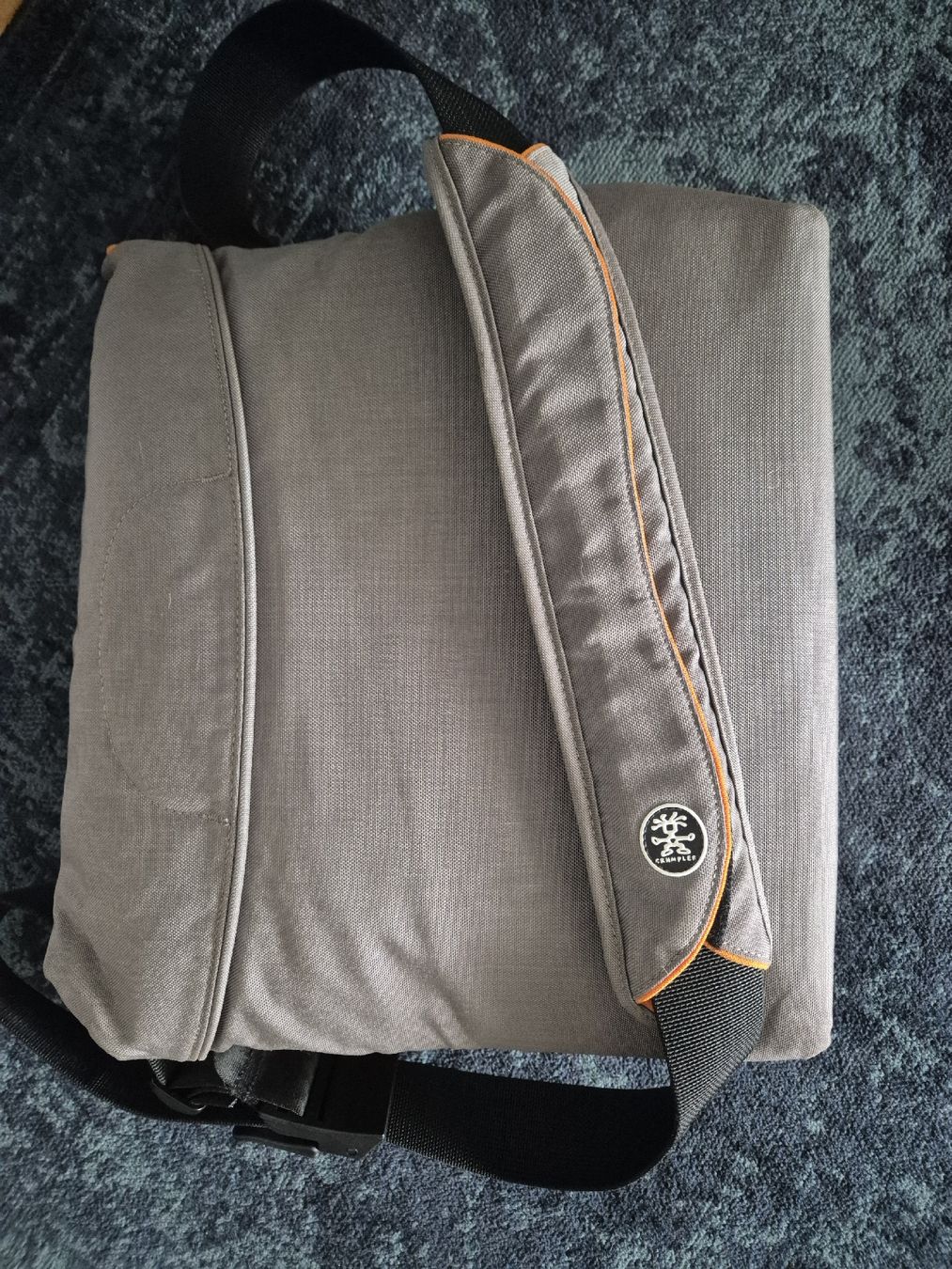 Crumpler Borse: Crumpler Messenger Tasche Top Zustand  – Nuovo (secondo la descrizione) da Root venduto da kor_9czx 3