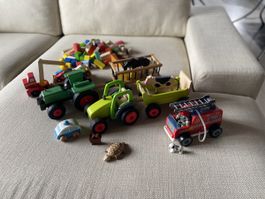 Holzspielzeug Traktor Feuerwehr Autos Bausteine Konvolut