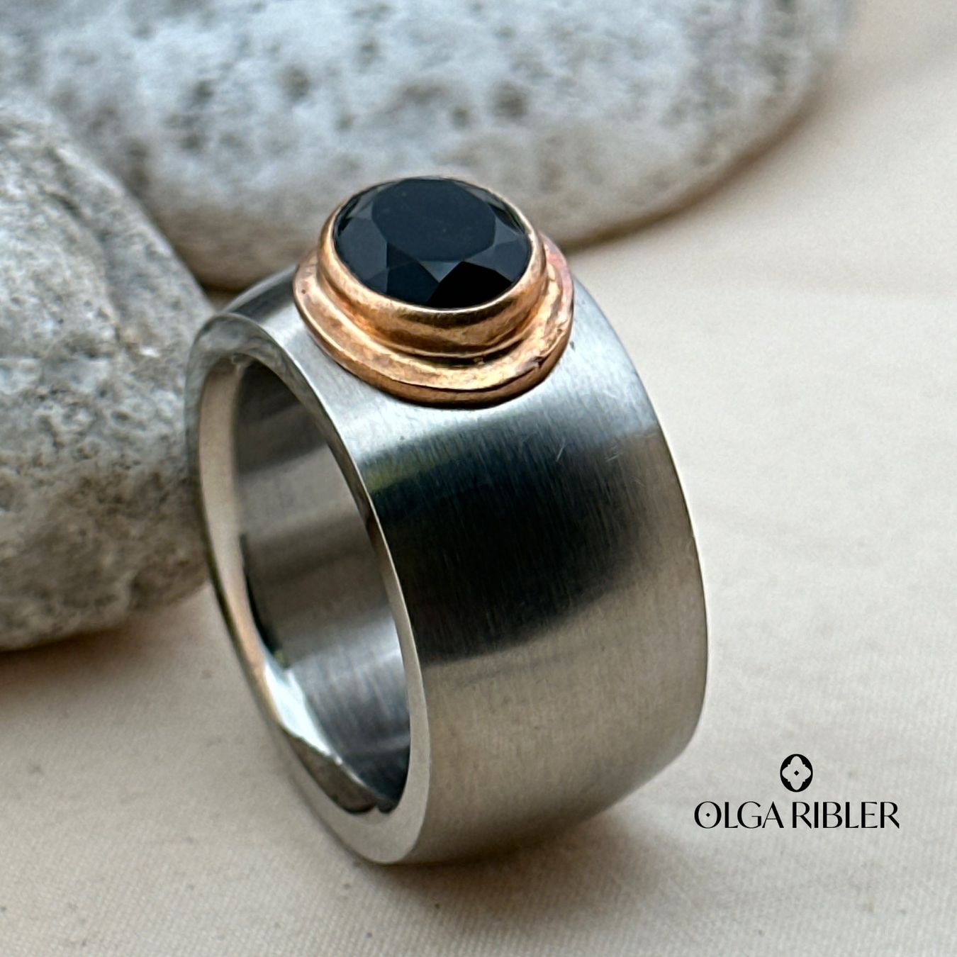 Olga Ribler Bagues: Edelstahl Statement  Ring mit Onyx Grösse 60 – Neuf (Voir description) à Luzern par Schmuckoutlet 6