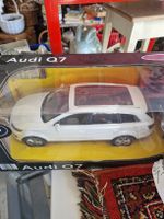 Audi Q7 ferngesteuertes Modellauto 1:14 neuwertig 