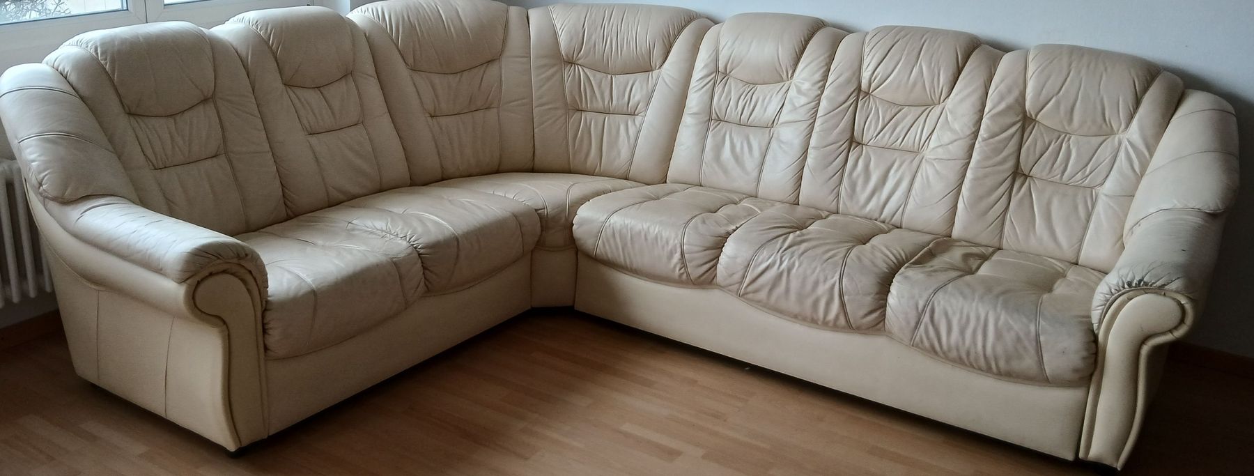 Sofas: In OLTEN Ecksofa Leder creme GRATIS – D'occasion à Spreitenbach par rab2000