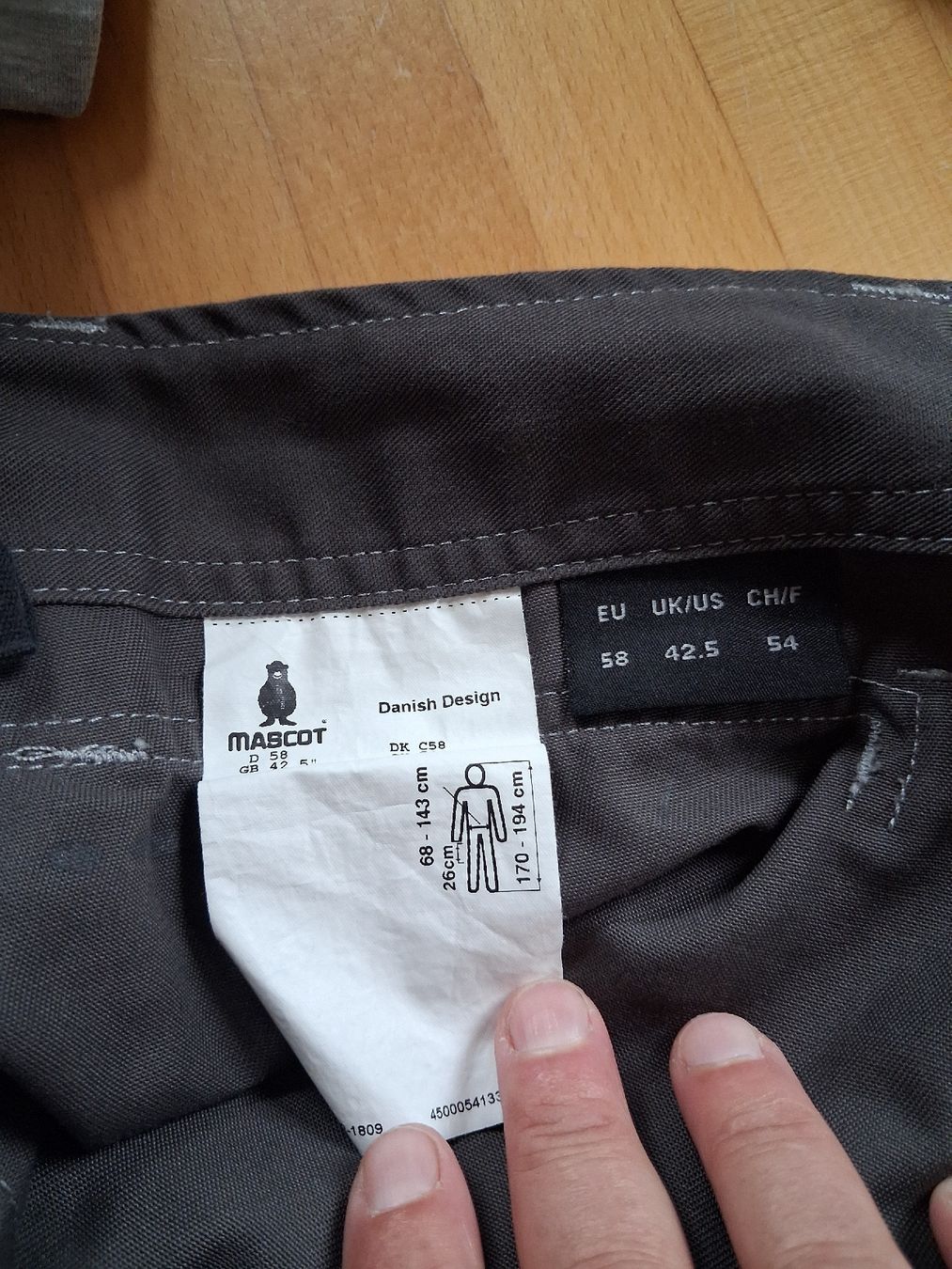 Pantaloni: Mascott Kurze Arbeitshose – Usato da Hundwil venduto da Mausa2 3