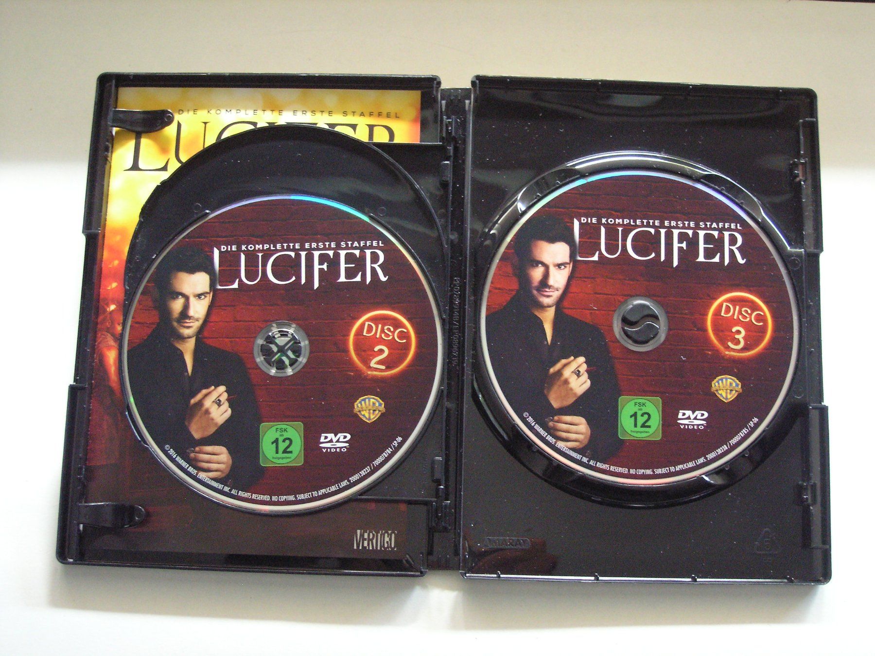 Alle DVDs: Lucifer - Staffel 1 3 DVDs – Gebraucht aus Zuzwil SG von vette13 4