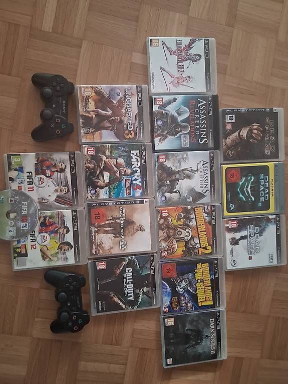 Console: PS3 games Inkl. 2 controller  – Usato da Winterthur venduto da yvo_2dnh