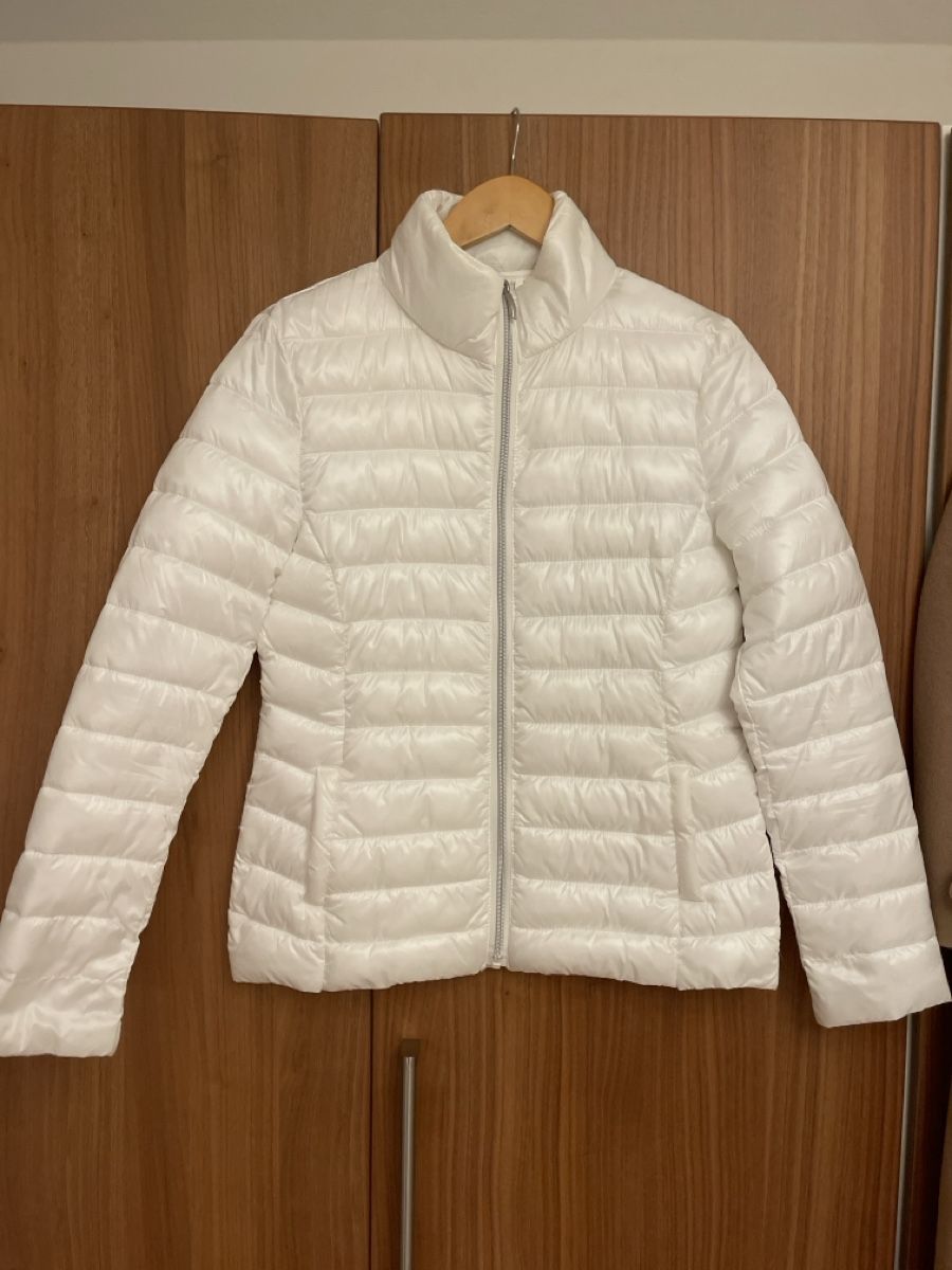 Giacche: Weisse, leichte Windjacke Gr 36/38 – Nuovo (secondo la descrizione) da Horgen venduto da Ed0
