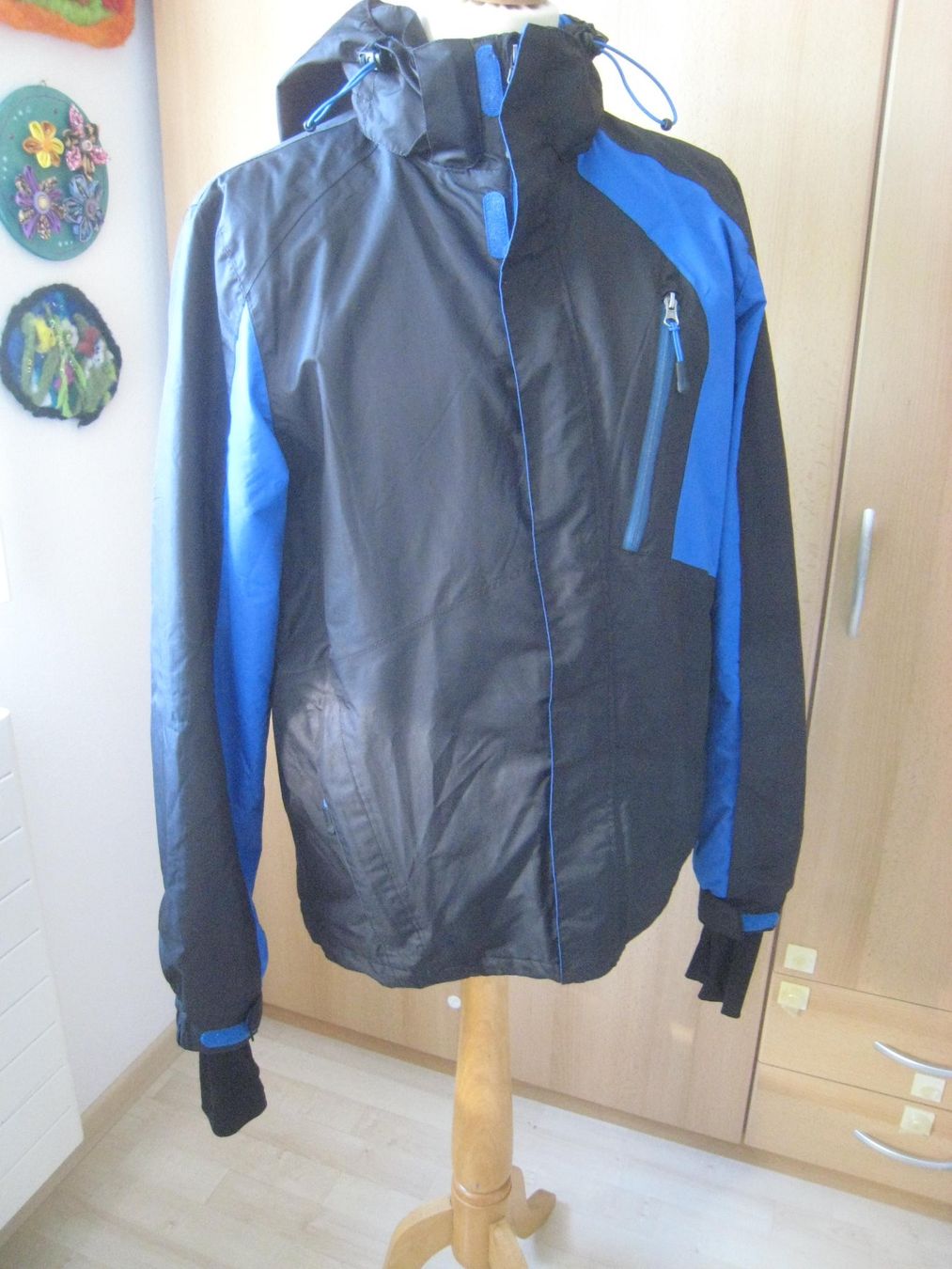 Giacche: blau-schwarze Crivit Winter-JACKE Gr. 52 – Usato da Dättlikon venduto da Mamakuga 6