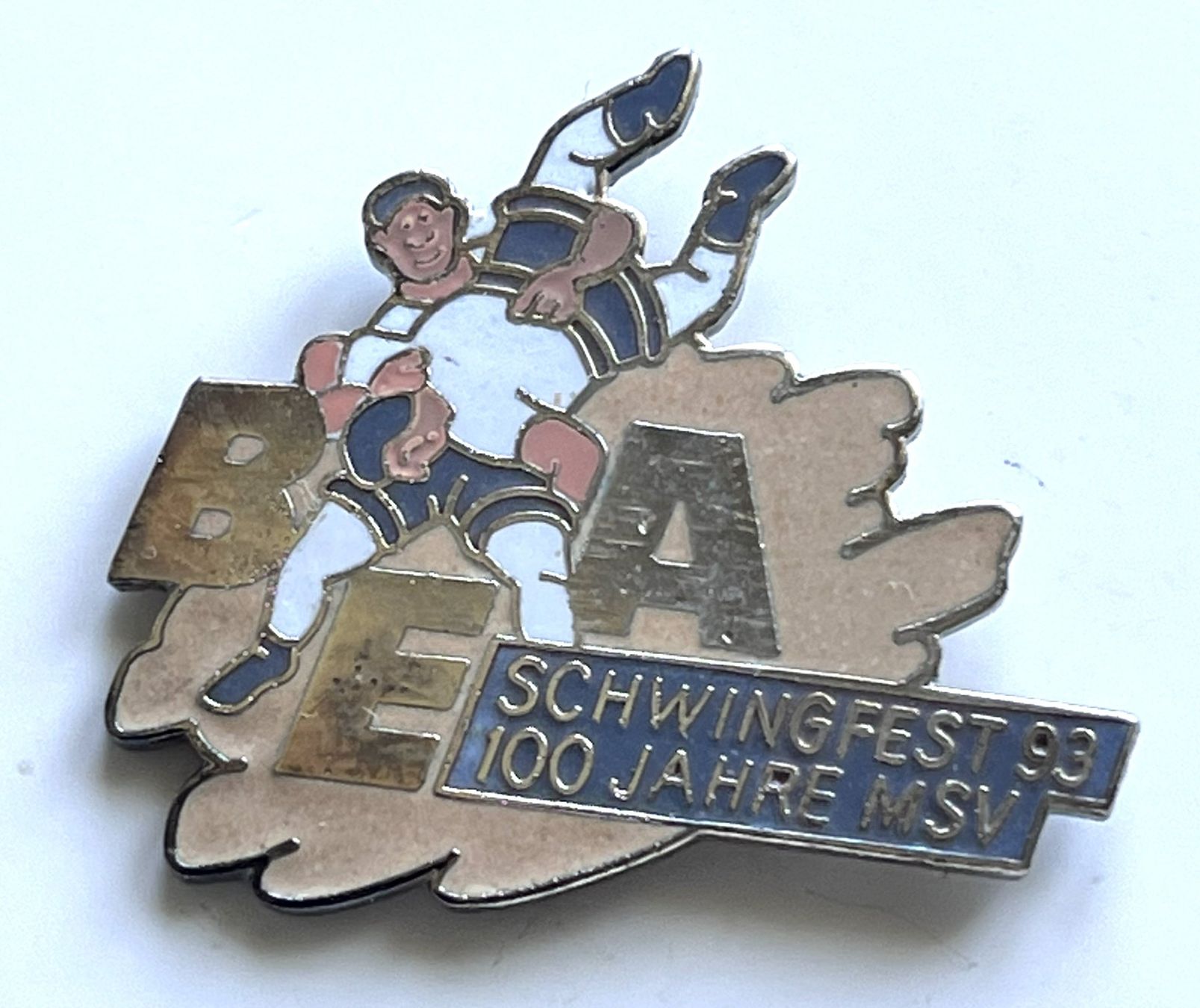 Placchette & Badge: 2 Pin BEA Bern – Usato da Kriens venduto da TSCH1 1