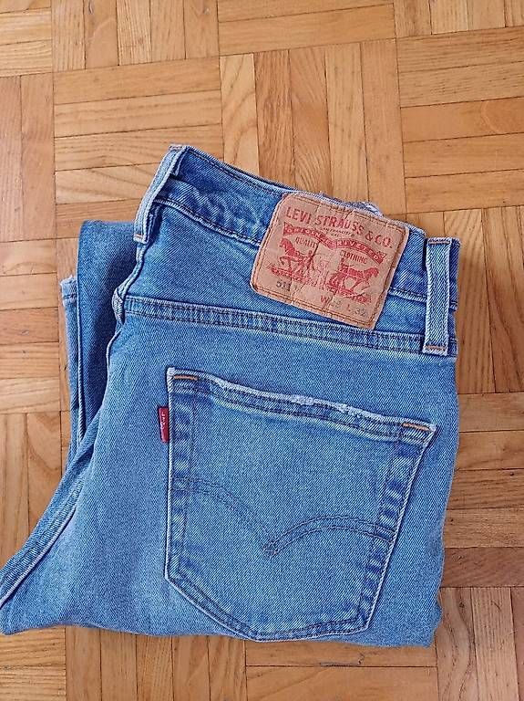 Jeans: Jeans Levi's taille 29x32 – Usato da Glovelier venduto da GaCh