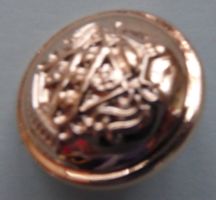 18 goldfarbene Knöpfe
