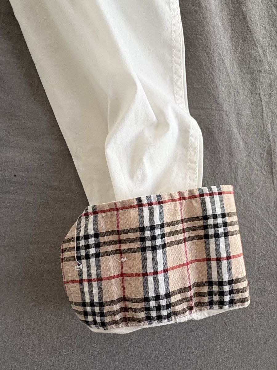 Burberry Chemises: Camicia Burberry bianca maniche lunghe  – D'occasion à Giubiasco par mol_f9mf 2