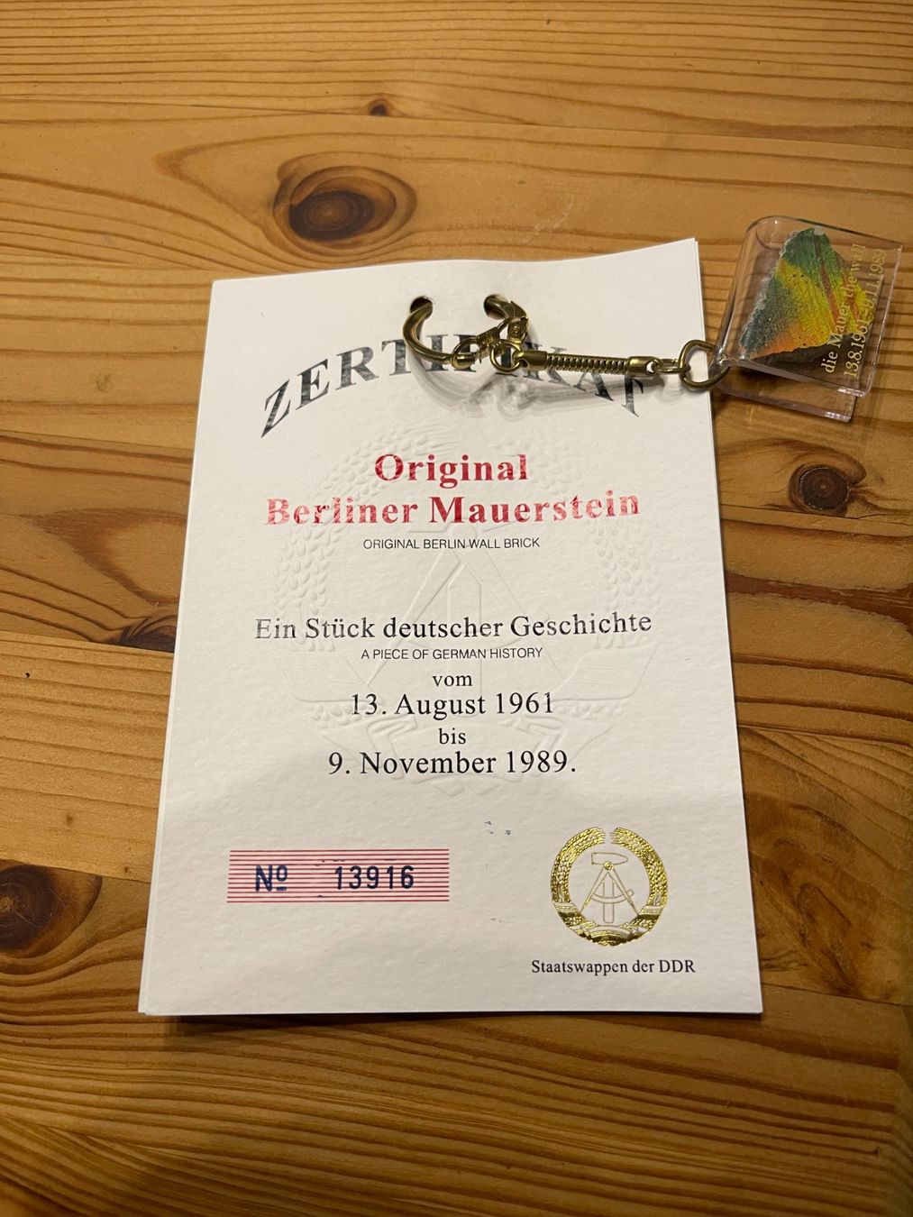 Pietre & tegole: Stein aus der Berliner Mauer – Usato da Neuhausen venduto da 0819