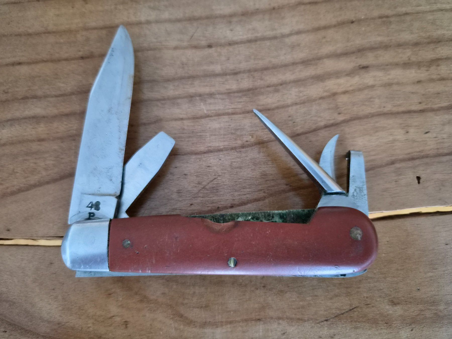 Victorinox Couteaux de poche: Taschenmesser - Victorinox – D'occasion à Laupen BE par R11rs
